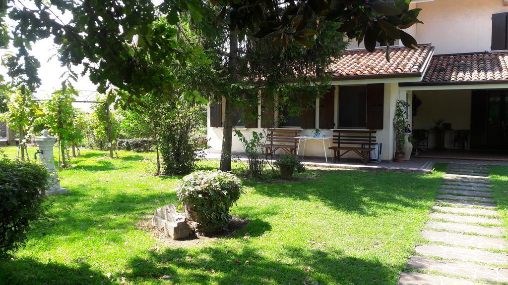 Appartamento Casa Della Nonna Noventa di Piave Exteriör bild