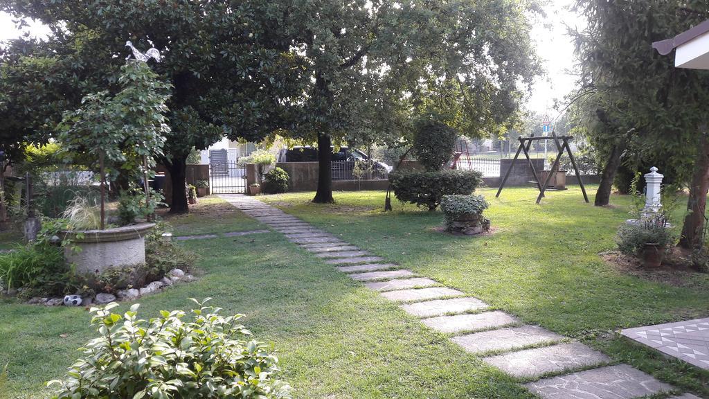 Appartamento Casa Della Nonna Noventa di Piave Exteriör bild