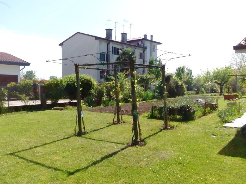 Appartamento Casa Della Nonna Noventa di Piave Exteriör bild